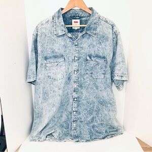 Levi short sleeve denim t shirt